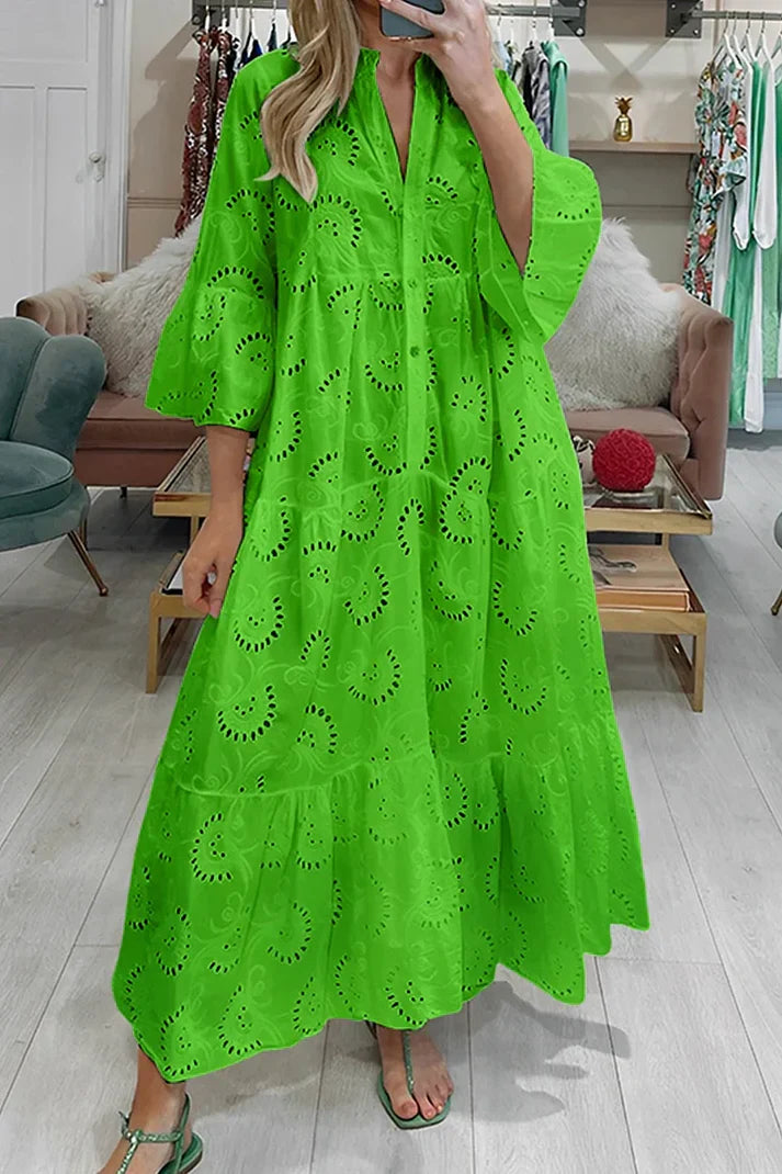 Grace - Elegantes Kleid mit Lochstickerei